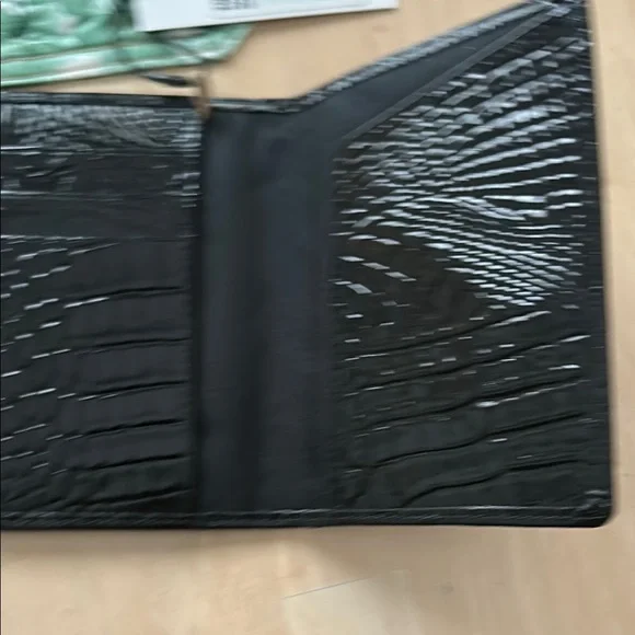 Brahmin Glossy Black Croc-Embossed Card Holder - Picture 3 of 4